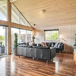 Cozy Home In Idestrup With Sauna Bøtø By