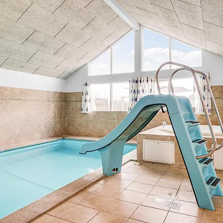 Awesome Home In Idestrup With Kitchen *